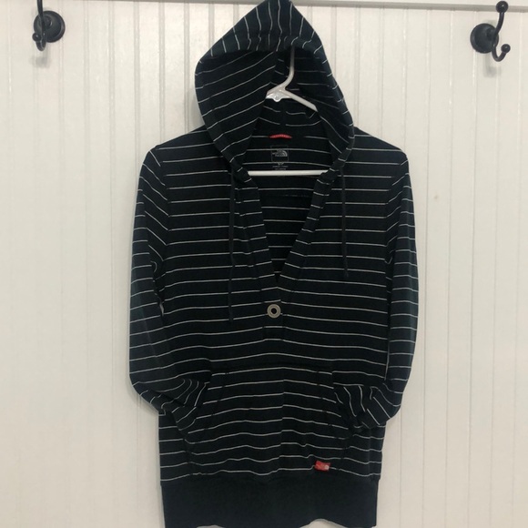 The North Face Tops - VntgNORTH FACE Hoodie CottonStretch PULLOVER V-neck Kangaroo Pocket EUC